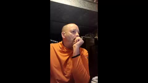 watchmecum online show from 04-27-26, 05:00