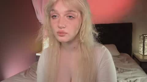 Ellie online show from 06-26-26, 05:34