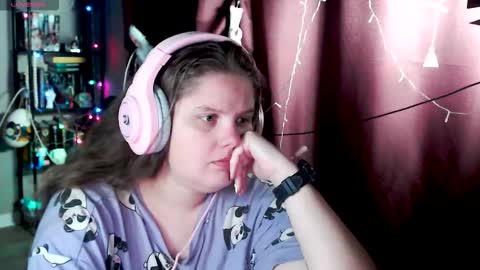 Snapshot of so_cute777 chatting on 09-26-25, 01:09 so cute777 online show from 09-26-25, 01:09