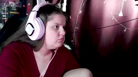 Snapshot of so_cute777 chatting on 10-15-25, 01:28 so cute777 online show from 10-15-25, 01:28