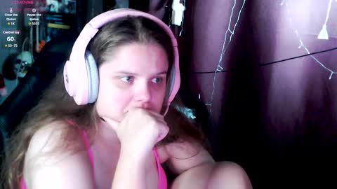 Snapshot of so_cute777 chatting on 10-24-25, 12:45 so cute777 online show from 10-24-25, 12:45