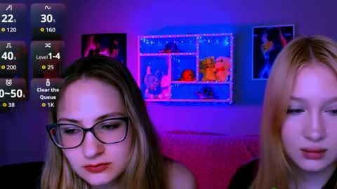 so_hot_rosalie online show from 04-15-26, 07:58