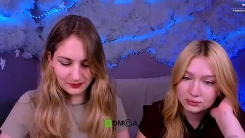 Snapshot of so_hot_rosalie chatting on 06-10-26, 07:35 so_hot_rosalie online show from 06-10-26, 07:35