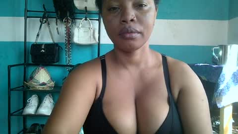 Snapshot of soayh89 chatting on 07-14-26, 06:29 soayh89 online show from 07-14-26, 06:29