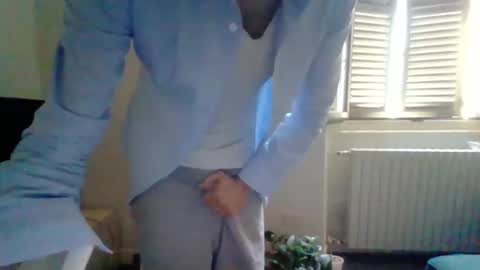 Snapshot of sobigfromitaly chatting on 04-30-26, 11:27 sobigfromitaly online show from 04-30-26, 11:27