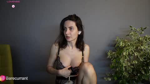 Yesenia online show from 01-30-25, 08:42