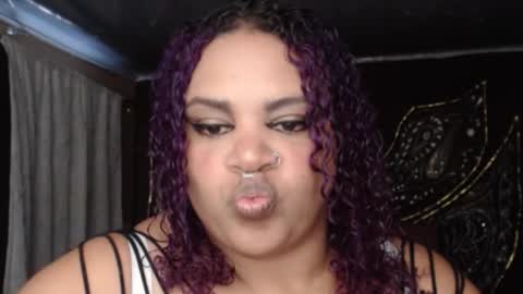 Snapshot of soeeroos chatting on 09-27-25, 10:04 Soee Rous online show from 09-27-25, 10:04