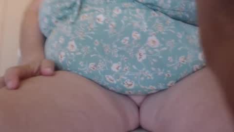 Snapshot of soffi_hott chatting on 12-14-25, 07:25 soffi_hott online show from 12-14-25, 07:25