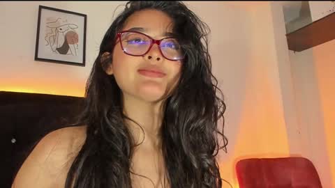 Danna online show from 01-14-25, 03:01