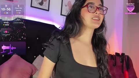 Danna online show from 02-19-25, 04:12