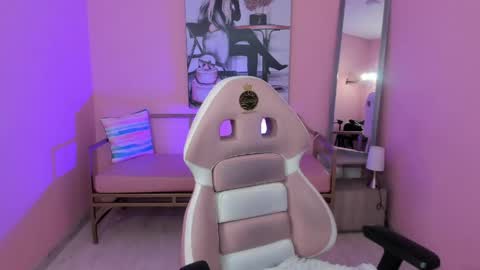soffi_x online show from 05-22-26, 09:09
