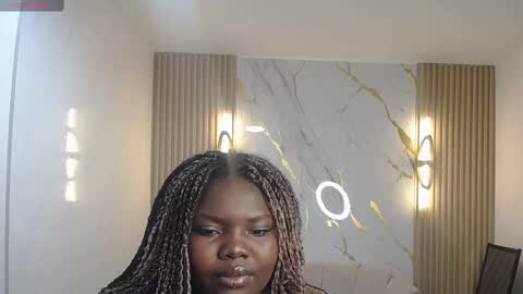 Snapshot of soffia_b chatting on 10-05-25, 03:27 soffia_b online show from 10-05-25, 03:27