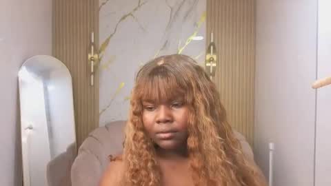 Snapshot of soffia_b chatting on 11-27-25, 08:22 soffia_b online show from 11-27-25, 08:22