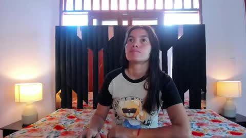 soffy and mia online show from 12-16-25, 12:32