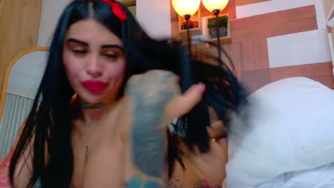 sofhia cruz online show from 02-02-25, 05:10