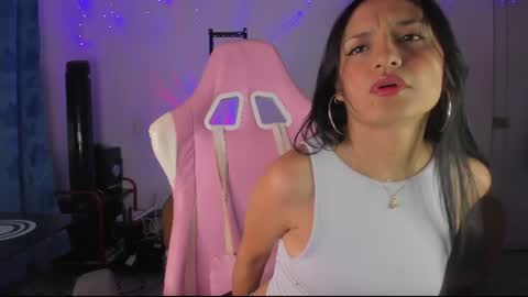 Snapshot of sofi1608 chatting on 07-17-26, 02:51 sofia online show from 07-17-26, 02:51