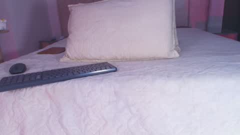 Sofia online show from 11-29-25, 11:57