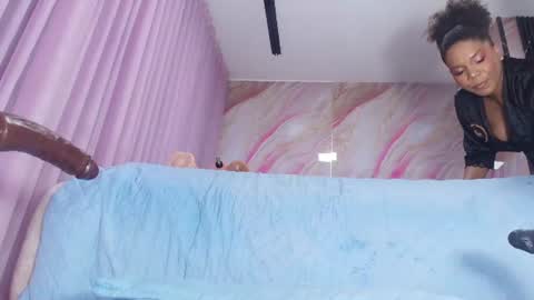 Snapshot of sofi_decker chatting on 07-16-26, 03:01 Sofia online show from 07-16-26, 03:01