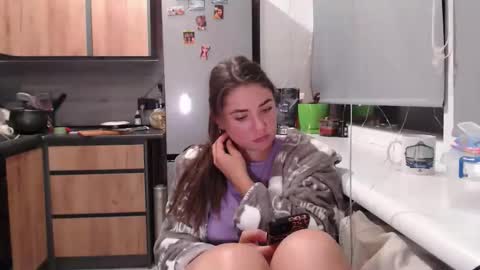 Snapshot of sofi_delightful chatting on 10-15-25, 06:30 Sofi online show from 10-15-25, 06:30