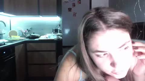 Snapshot of sofi_delightful chatting on 10-17-25, 06:43 Sofi online show from 10-17-25, 06:43