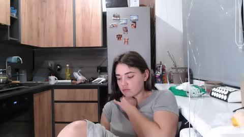 Snapshot of sofi_delightful chatting on 11-25-25, 05:35 Sofi online show from 11-25-25, 05:35