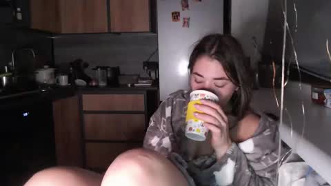 Snapshot of sofi_delightful chatting on 11-29-25, 10:24 Sofi online show from 11-29-25, 10:24