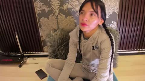 SOFIA online show from 03-16-26, 12:38