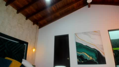 Sofi online show from 04-05-26, 11:18