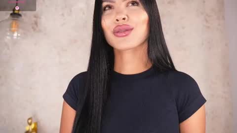 Snapshot of sofi_moreno chatting on 06-07-26, 11:25 Sofi online show from 06-07-26, 11:25