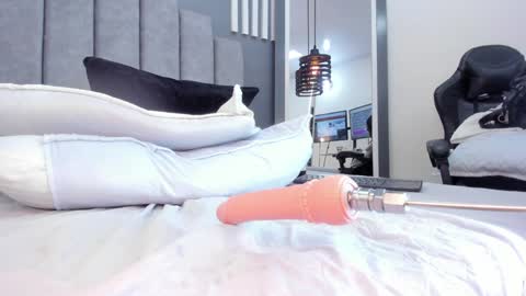 valen online show from 12-15-24, 01:57