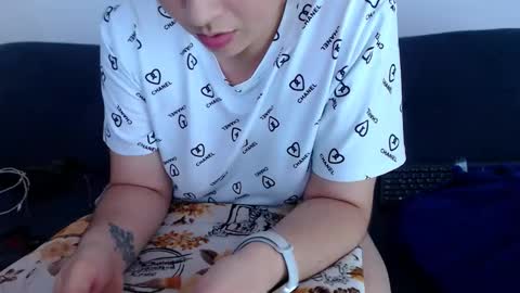 sofi rojas online show from 10-16-25, 12:55