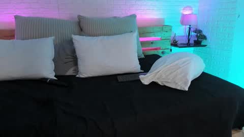 sofi_sp online show from 02-13-25, 02:42