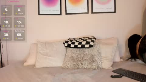 Snapshot of sofi_vega77 chatting on 04-30-26, 11:27 Sofi Vega online show from 04-30-26, 11:27