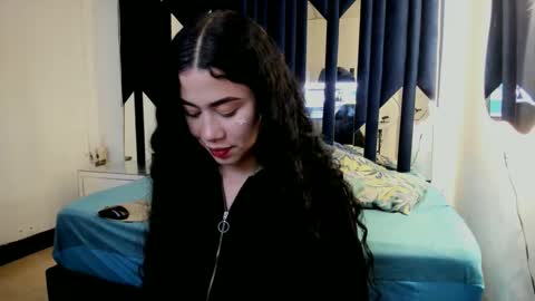 SOFIA online show from 12-22-24, 04:39