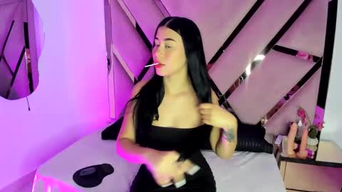 SOFIA online show from 02-06-25, 09:49