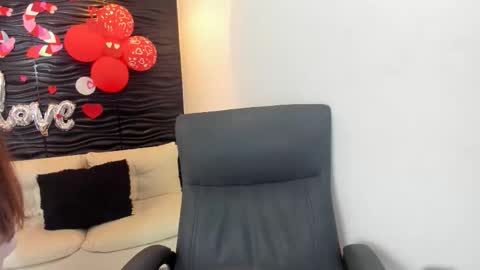 Snapshot of sofia44 chatting on 03-04-26, 08:26 Skarlett online show from 03-04-26, 08:26