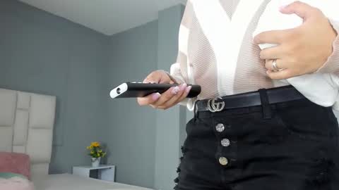 sofia__salazar online show from 02-06-26, 12:19