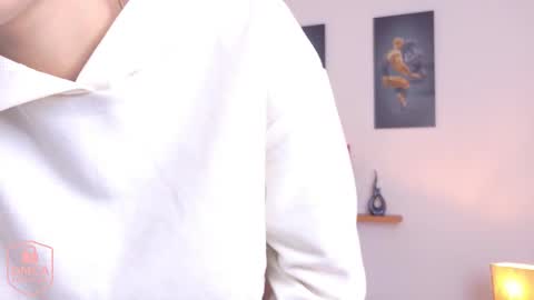 sofia_arango1107 online show from 11-27-25, 07:05