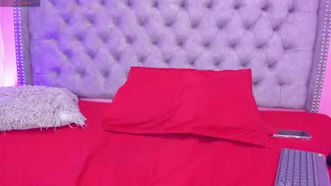 SOFIA online show from 04-18-26, 07:56