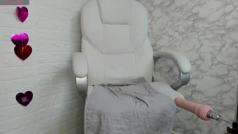 sofia gutierrez   online show from 03-04-25, 04:20