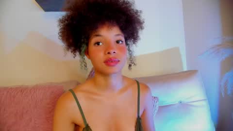 Snapshot of sofia_kay_ chatting on 04-21-26, 02:56 S O F I A online show from 04-21-26, 02:56