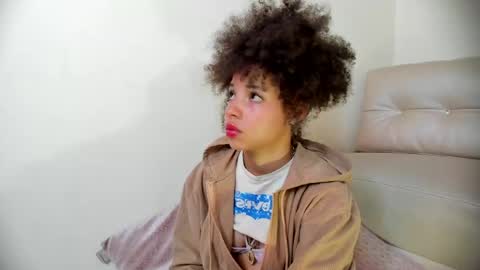 Snapshot of sofia_kay_ chatting on 05-31-26, 11:50 S O F I A online show from 05-31-26, 11:50