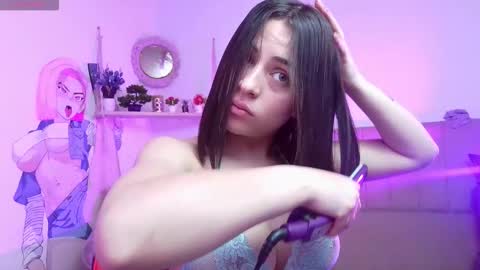 sofia_lara28 online show from 11-19-25, 01:22