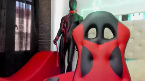 Sofia online show from 01-20-25, 01:53