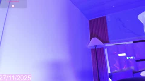 Snapshot of sofia_mattwers chatting on 11-27-25, 10:45 Sofia online show from 11-27-25, 10:45