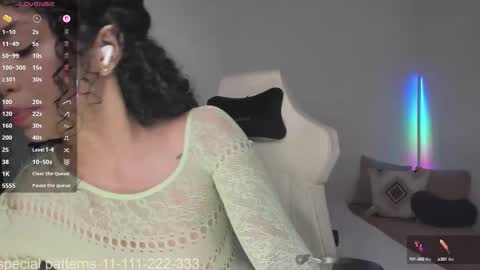 Snapshot of sofia_mendez01 chatting on 10-12-25, 10:58 SofiONLYFANS sofia storm online show from 10-12-25, 10:58