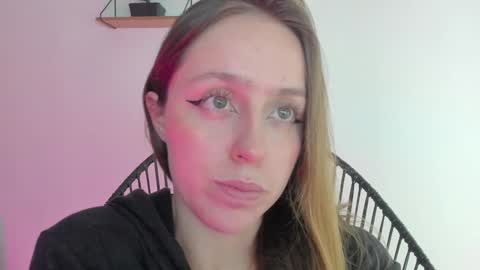     online show from 12-21-24, 06:19