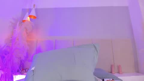 SOFIA PAMELA online show from 03-08-25, 07:42