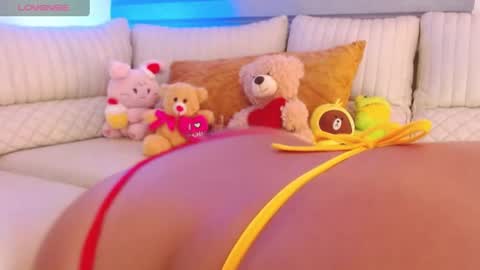   online show from 06-22-26, 03:25