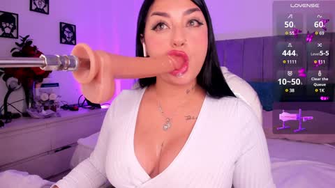 sofia  online show from 02-03-25, 02:14